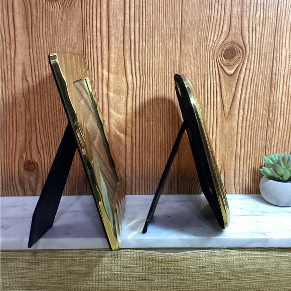 Loni Michel by Bowon Solid Brass Photo Frame Duo Holds 5”x7” - Picture 4 of 10